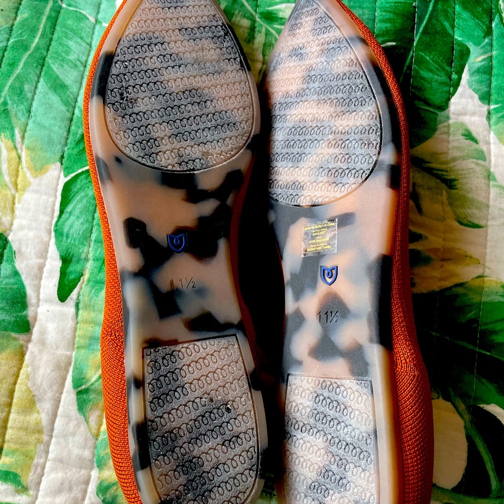 Brand new rothys flats. Never worn. 11.5